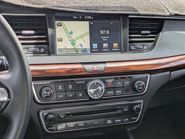 Used 2017 Kia Cadenza Premium w/ Luxury Package image 15