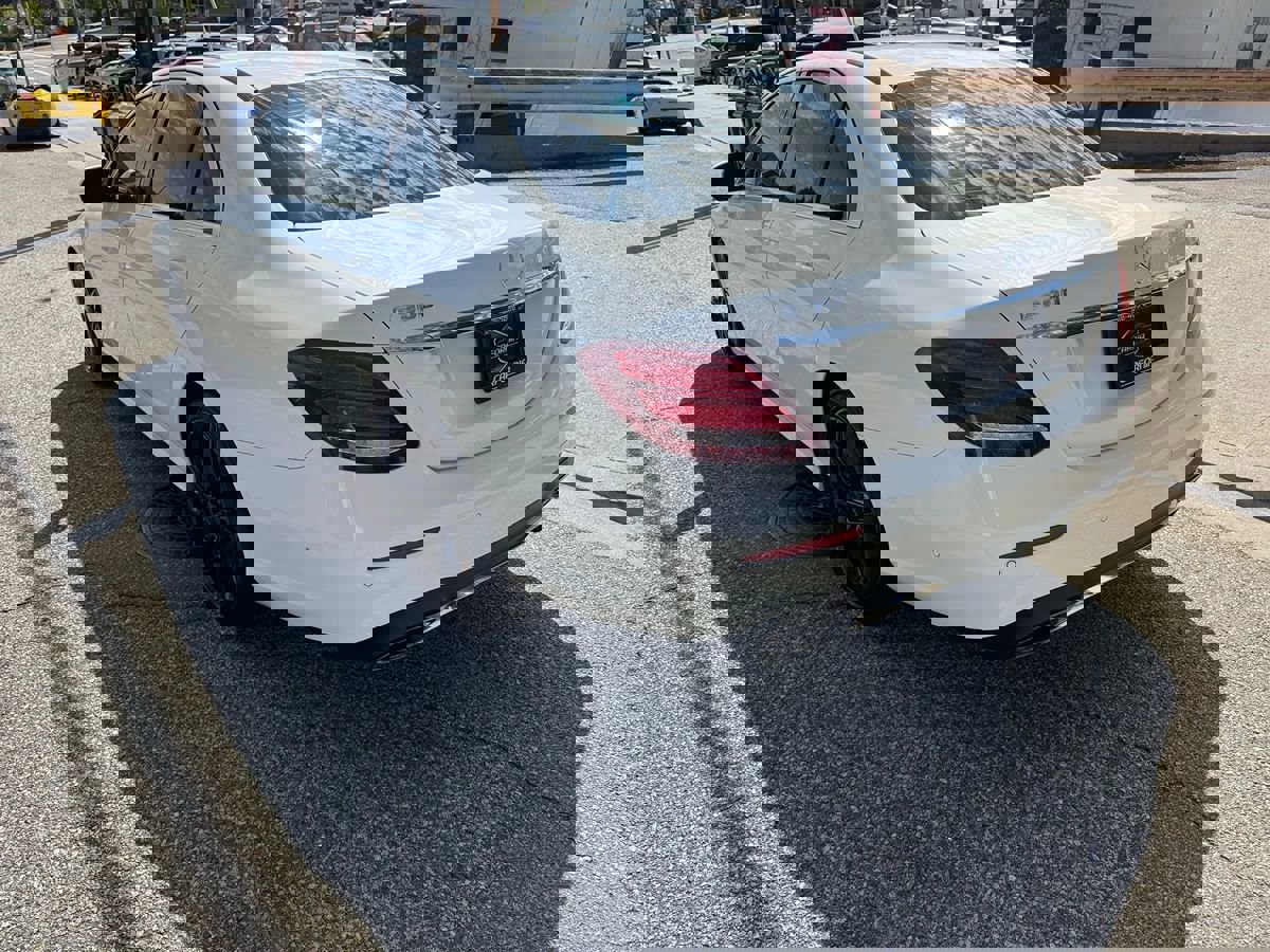 Used 2018 Mercedes-Benz E 300 w/ AMG Line Exterior image 3