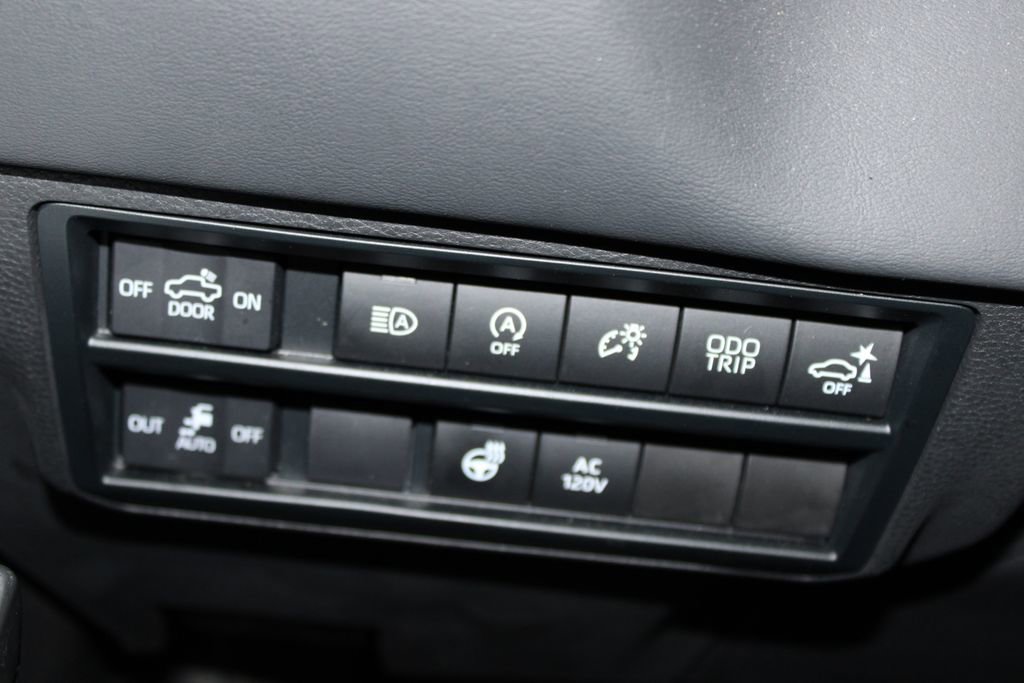 Used 2023 Toyota Tundra Platinum w/ Advanced Package image 31