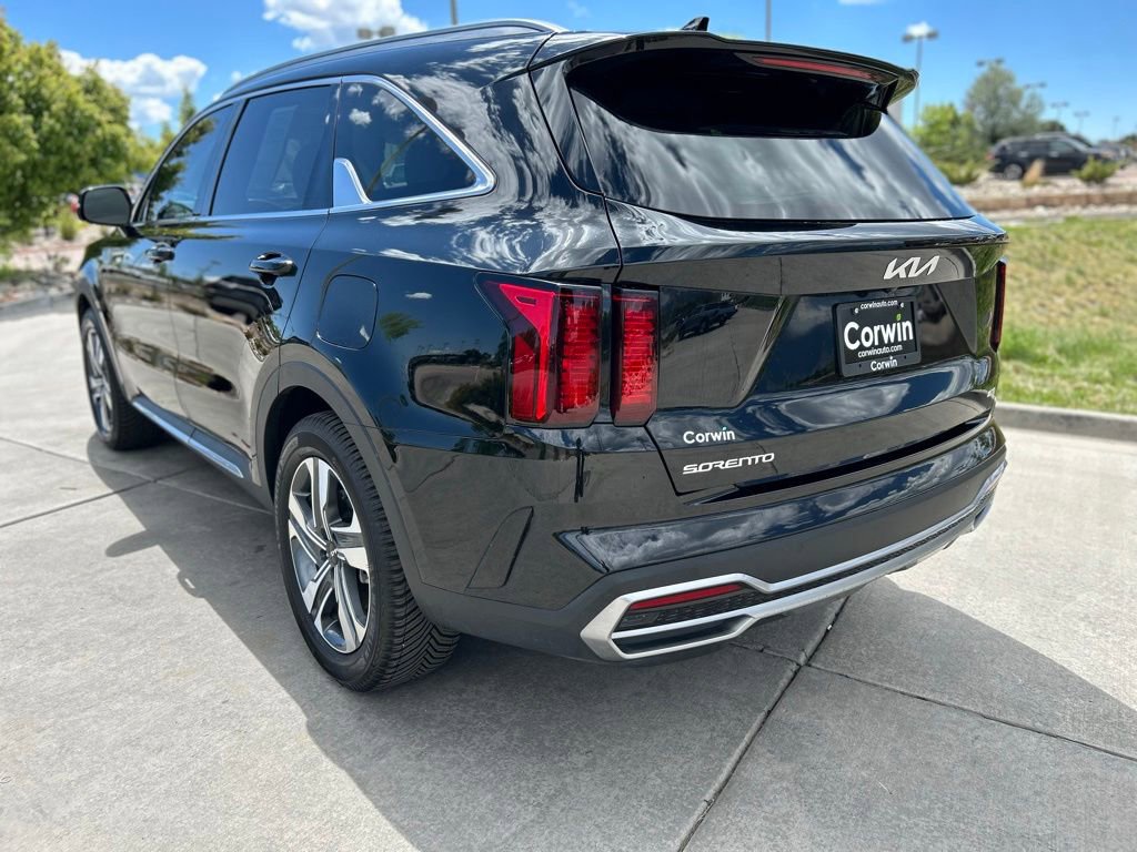 Used 2024 Kia Sorento EX w/ Panoramic Sunroof Package AWD/4WD image 5