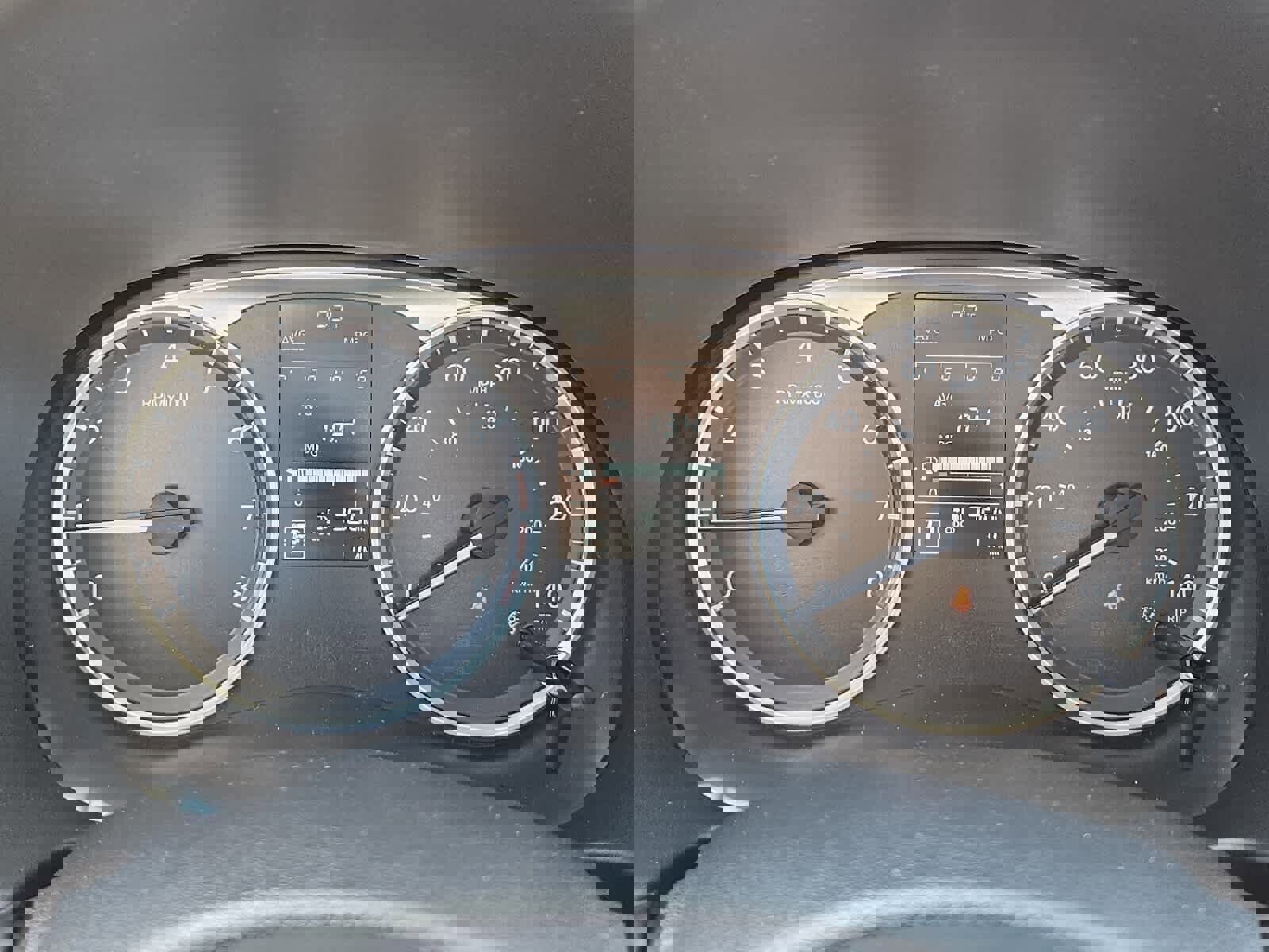 New 2025 Nissan Kicks Play S image 14