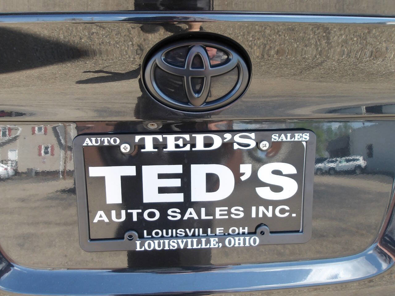 Used 2018 Toyota C-HR XLE FWD image 33