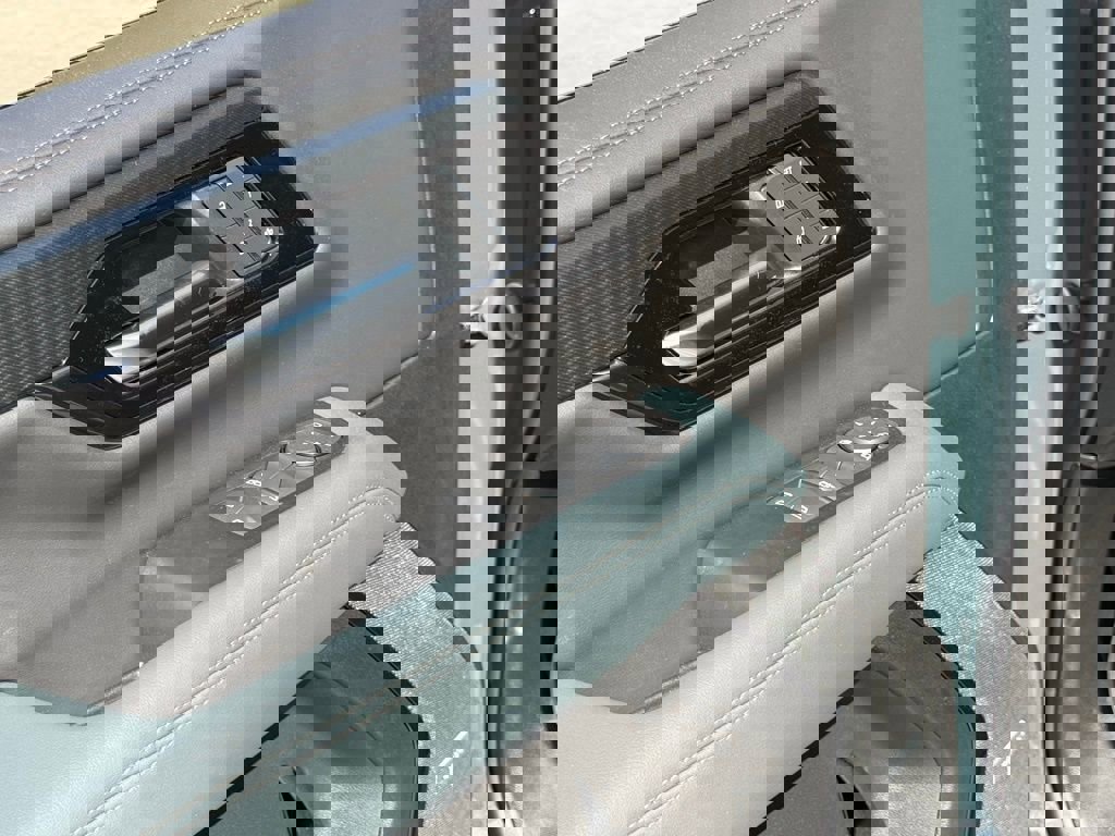 New 2026 GMC Yukon AT4 image 18