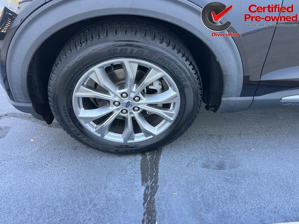 Used 2020 Ford Explorer XLT w/ Equipment Group 202A RWD image 16
