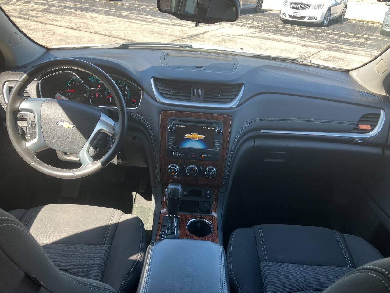 Used 2013 Chevrolet Traverse LT AWD/4WD image 18