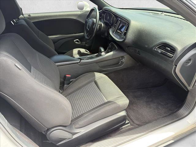 Used 2018 Dodge Challenger SXT RWD image 16