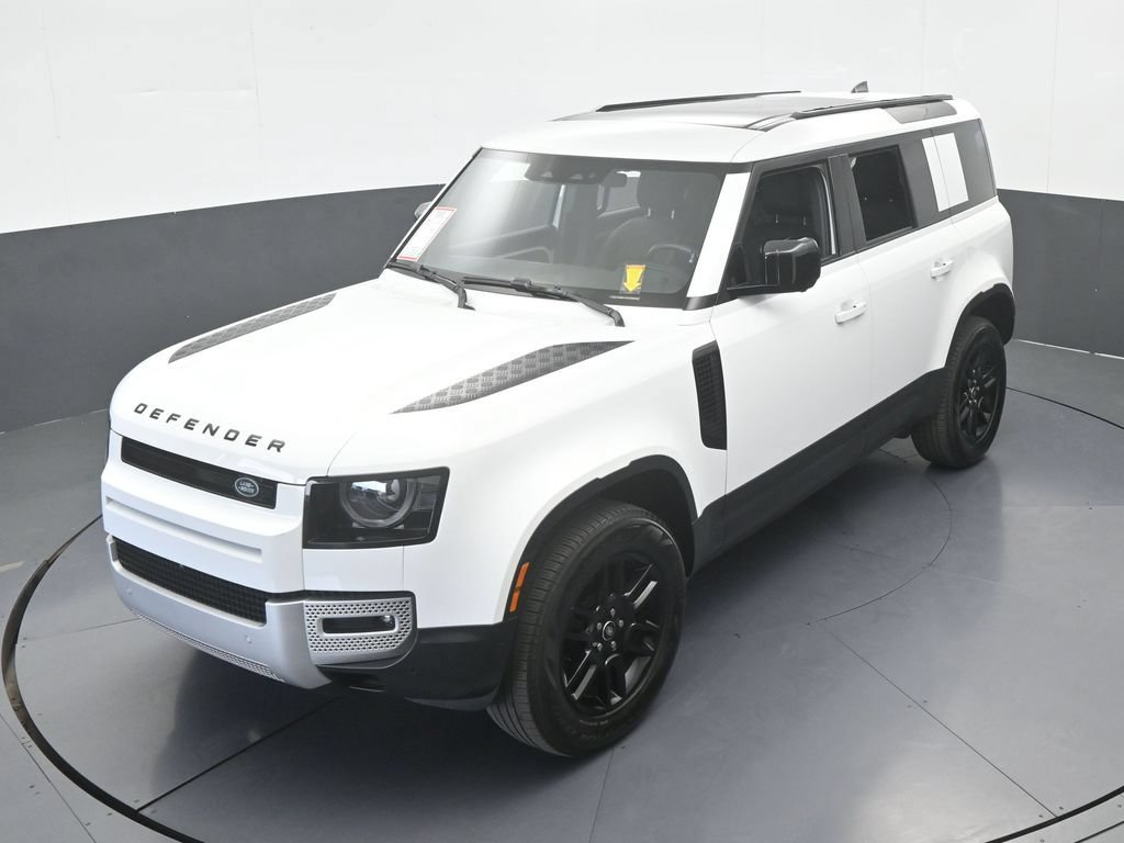 Used 2025 Land Rover Defender 110 S AWD/4WD image 63