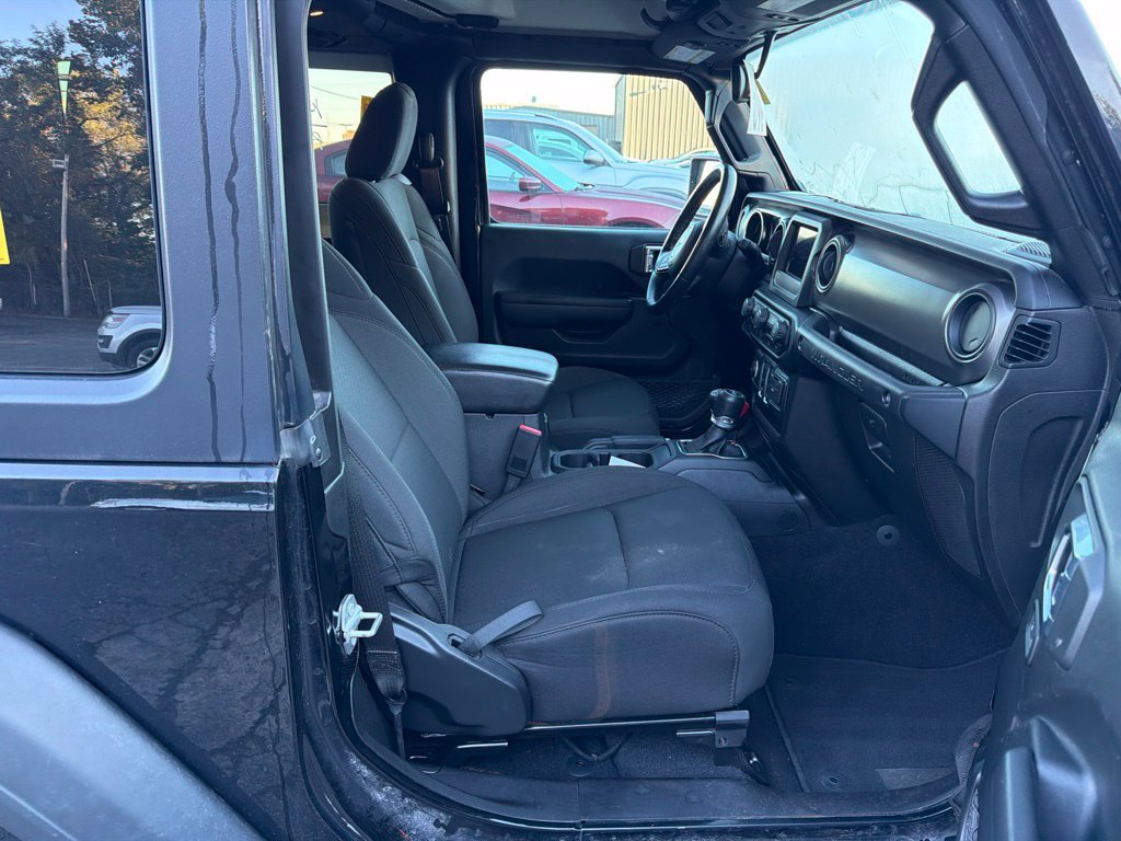 Used 2021 Jeep Wrangler Sport AWD/4WD image 14