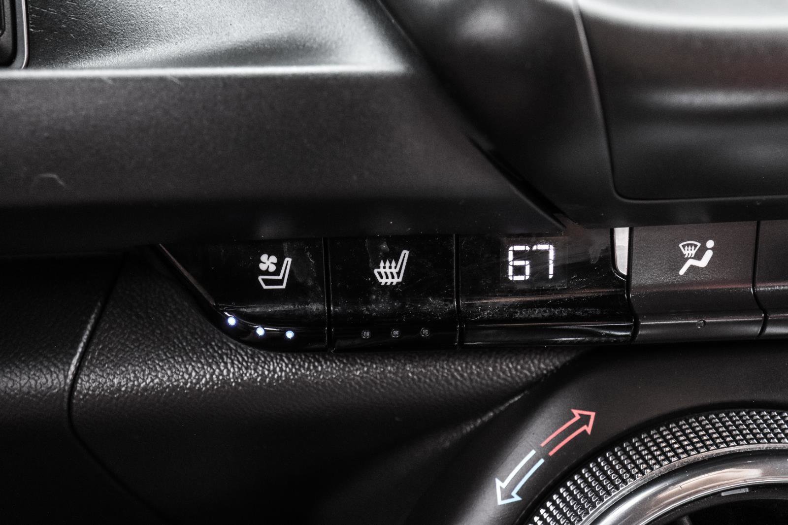 Used 2016 Chevrolet Camaro SS RWD image 14