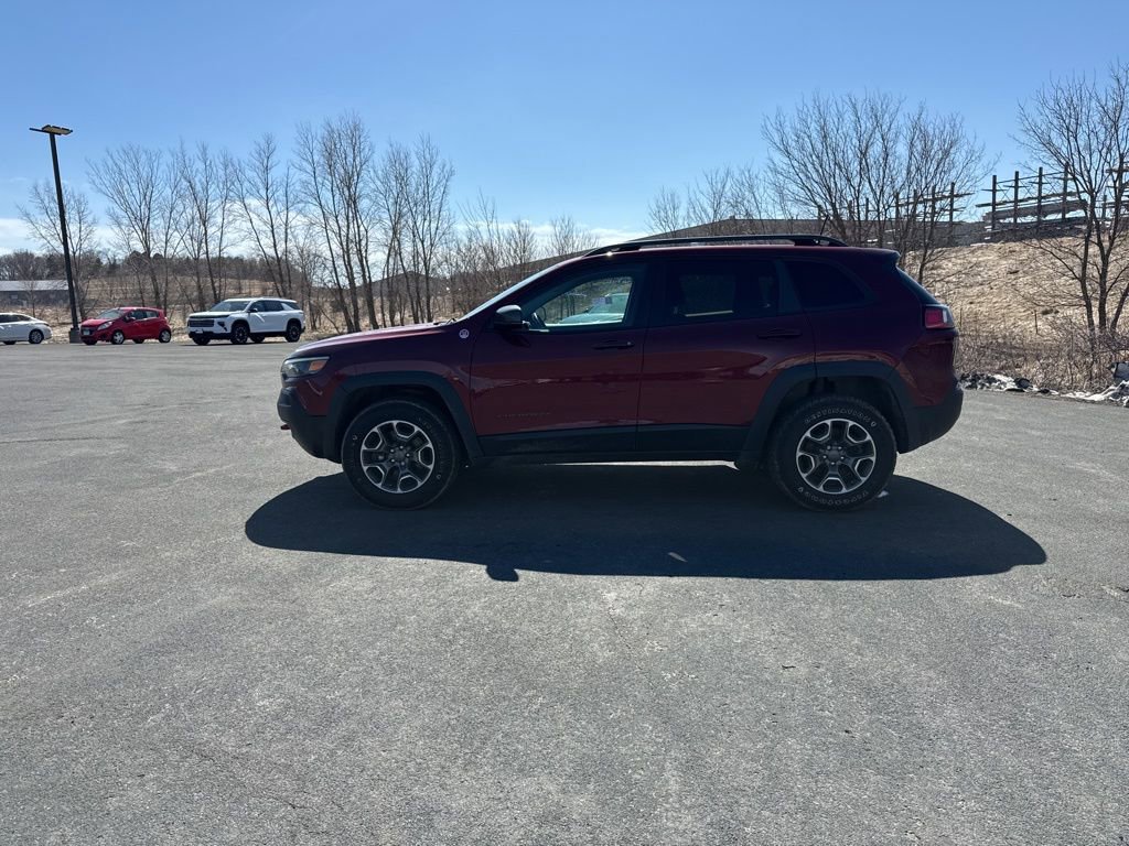 Used 2020 Jeep Cherokee Trailhawk w/ Comfort & Convenience Group image 4