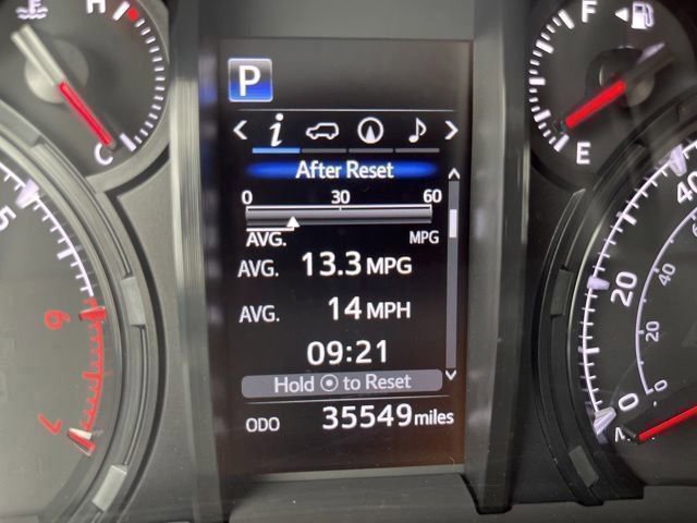 Used 2022 Toyota 4Runner SR5 Premium w/ Moonroof Package RWD image 15