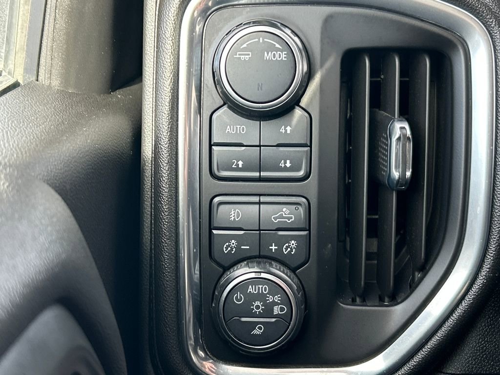 Used 2020 Chevrolet Silverado 1500 RST w/ All-Star Edition image 12