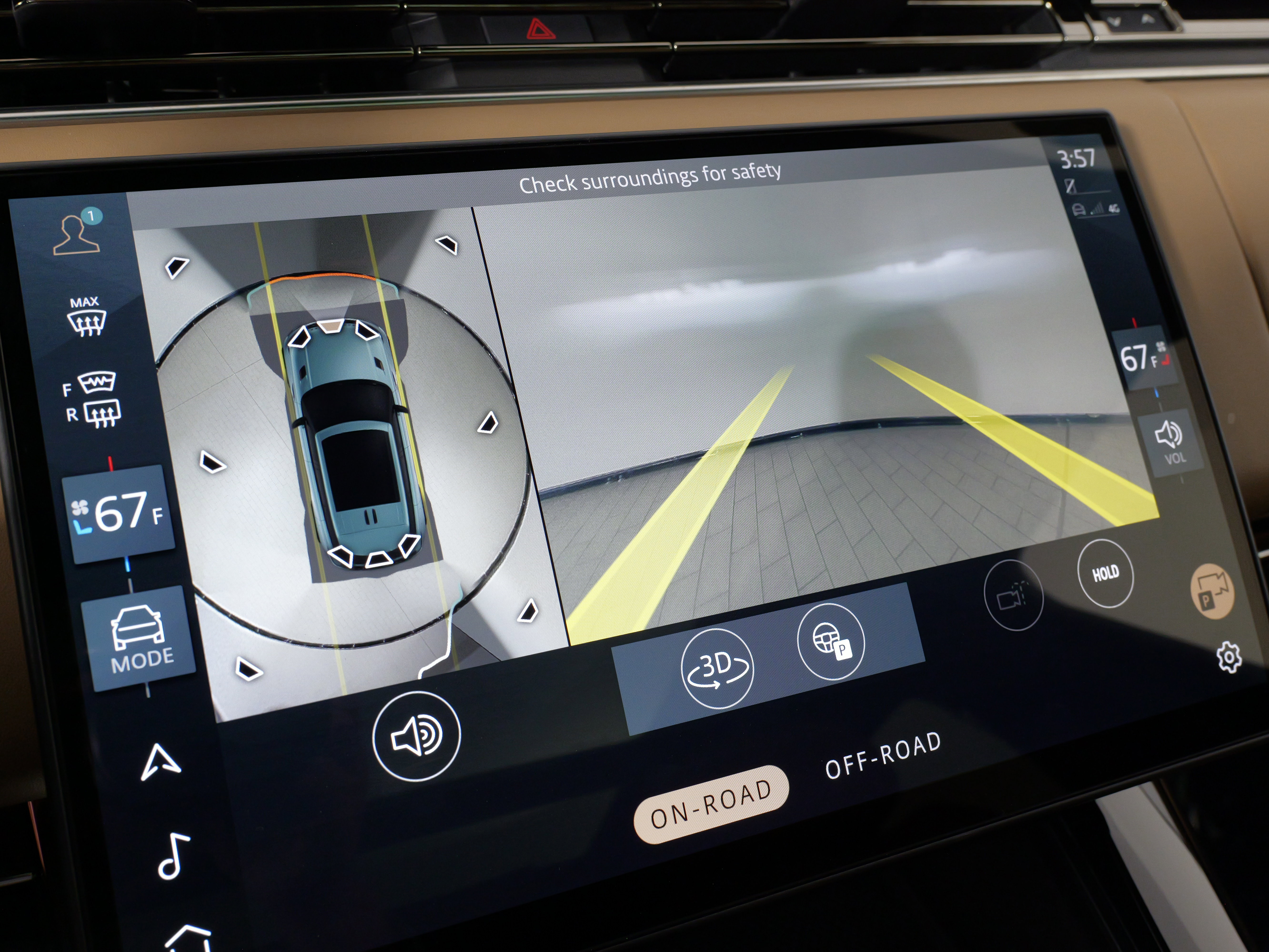 Used 2025 Land Rover Range Rover Sport SE image 57