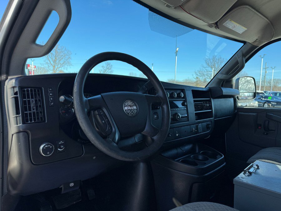 Used 2016 GMC Savana 3500 image 14