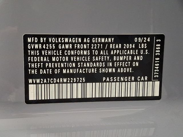 Used 2024 Volkswagen GTI SE FWD image 28