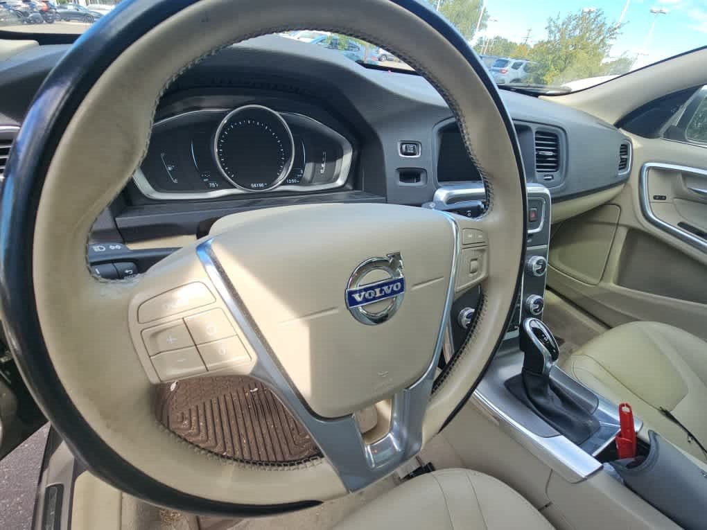 Used 2016 Volvo S60 T5 Premier AWD/4WD image 7