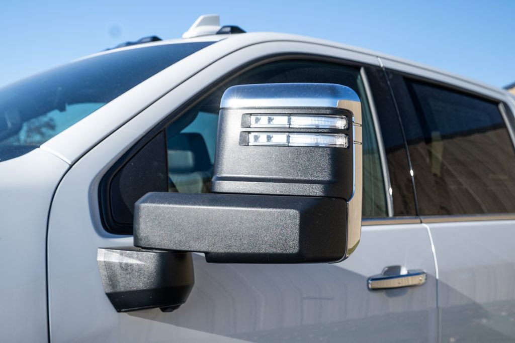 New 2026 Chevrolet Silverado 3500 High Country w/ Technology Package image 9
