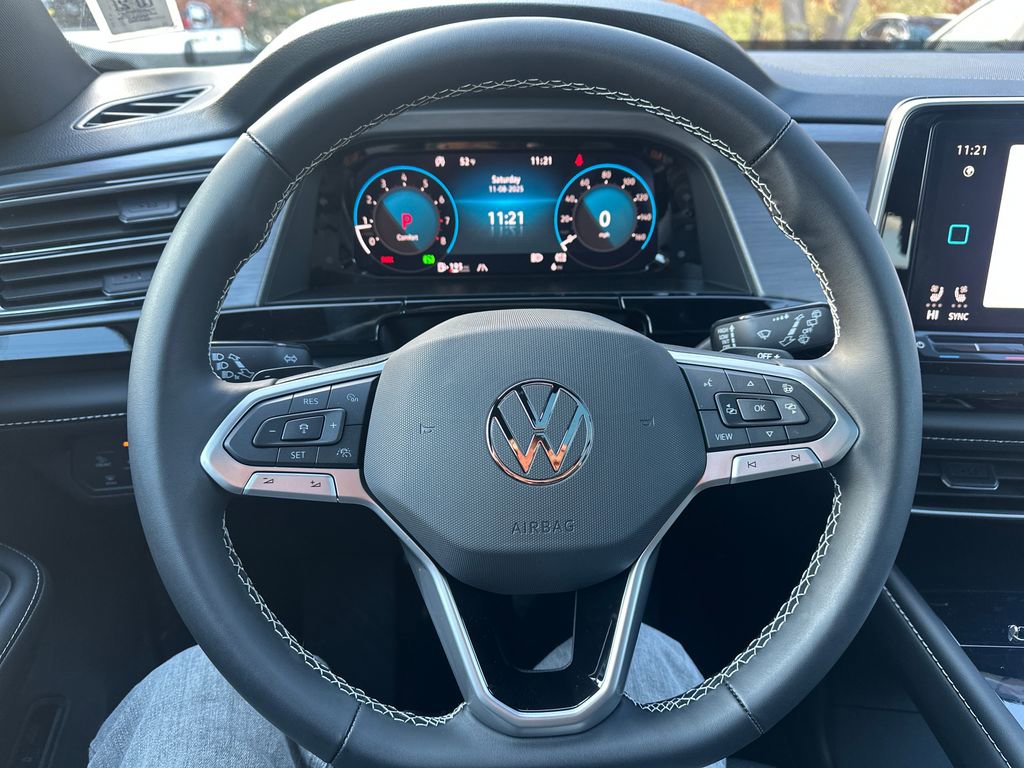 New 2026 Volkswagen Atlas Cross Sport SE image 7