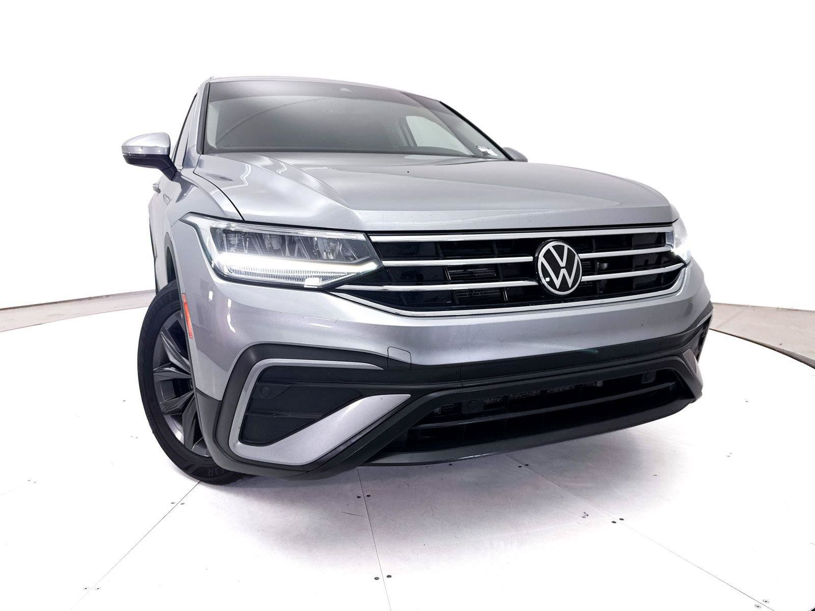 Used 2022 Volkswagen Tiguan SE FWD image 5