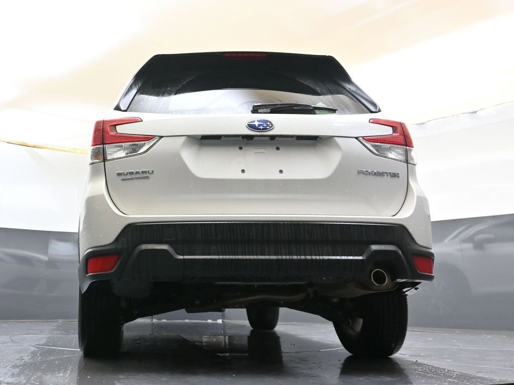 Certified 2024 Subaru Forester Limited image 41