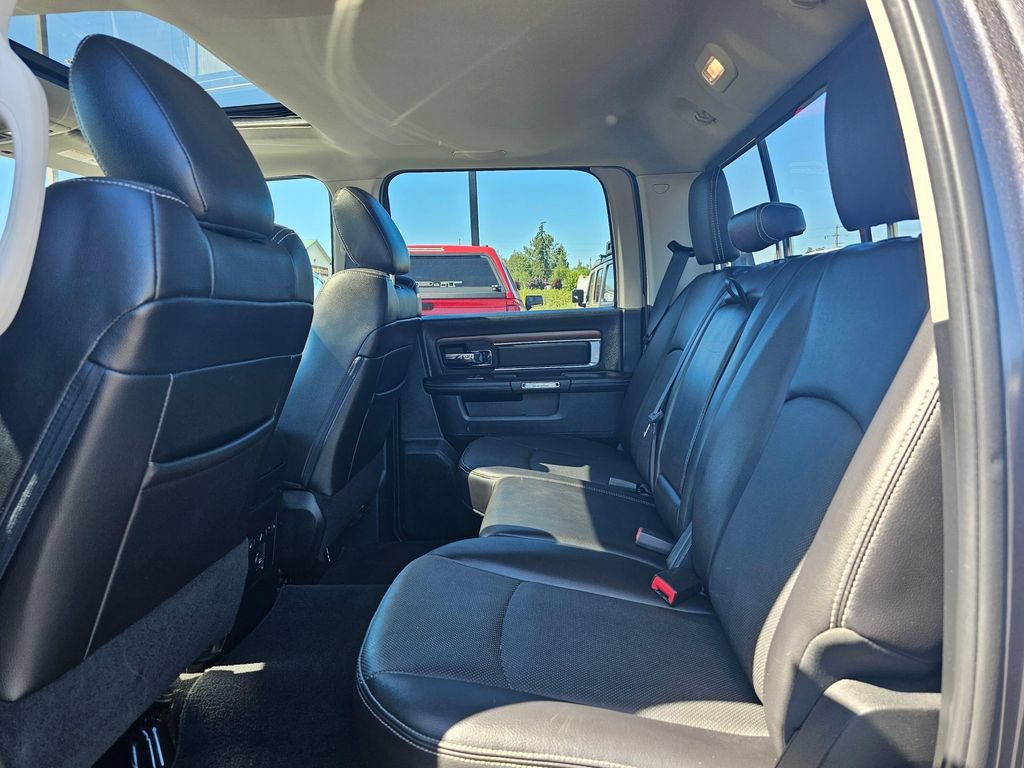 Used 2016 RAM 1500 Laramie AWD/4WD image 16