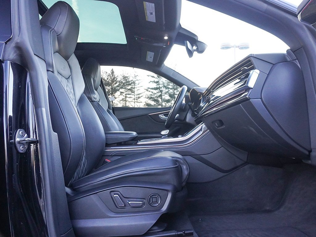 Used 2021 Audi SQ8 Prestige w/ Prestige Package image 41