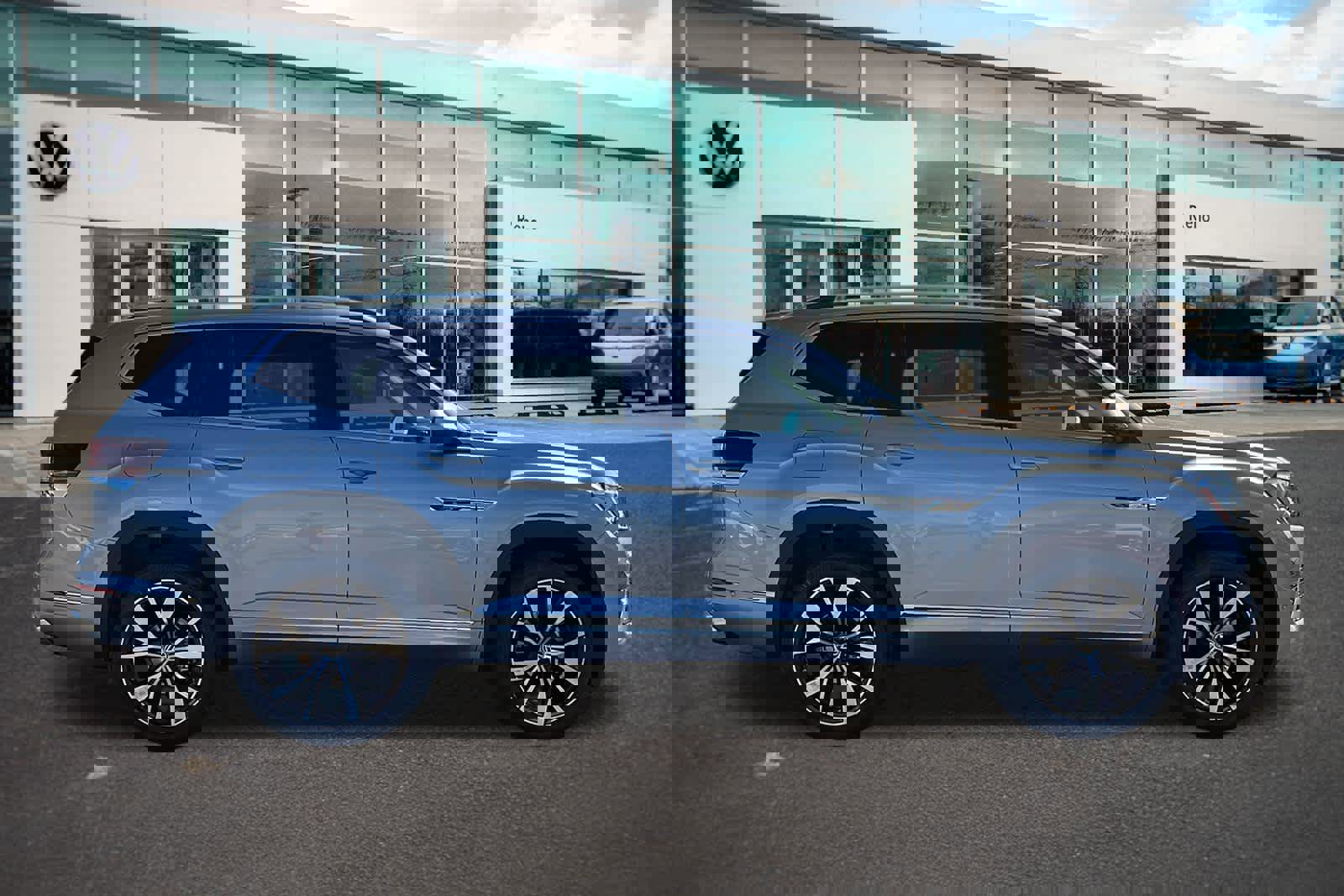 New 2026 Volkswagen Atlas SEL Premium R-Line image 4