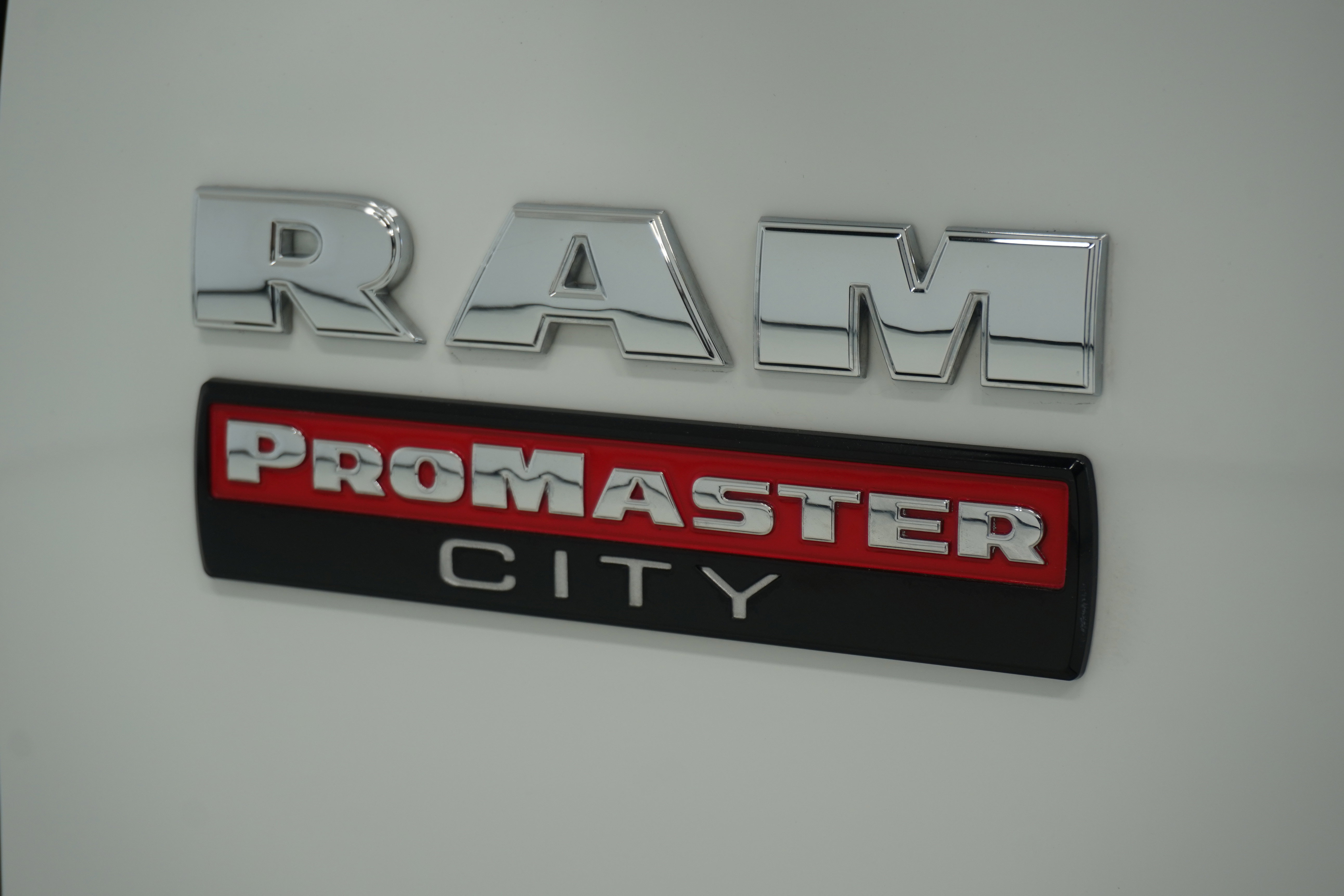 Used 2020 RAM ProMaster City Tradesman image 8