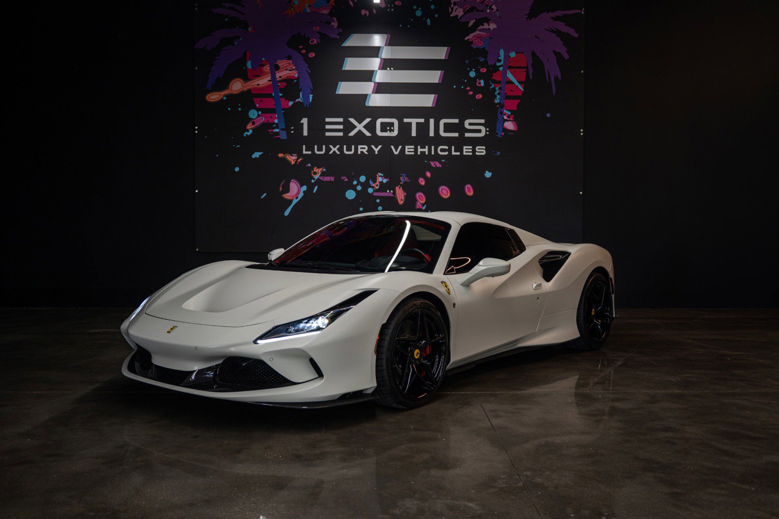Used 2022 Ferrari F8 Tributo RWD image 3