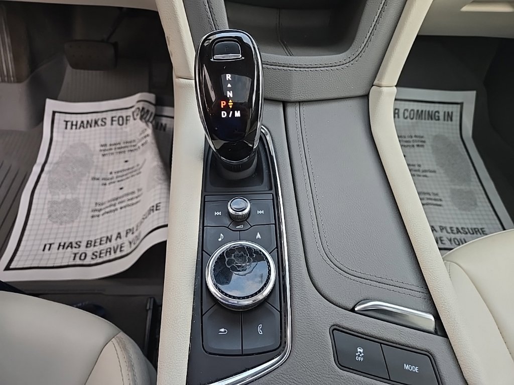 Certified 2023 Cadillac XT5 Premium Luxury AWD/4WD image 29