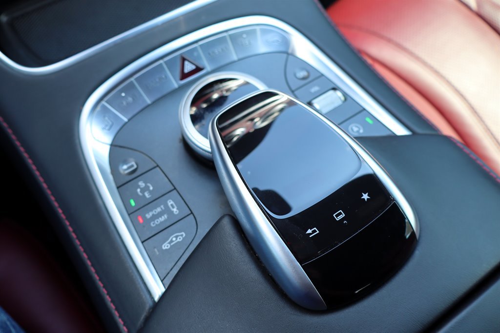 Used 2015 Mercedes-Benz S 550 4MATIC Coupe image 34