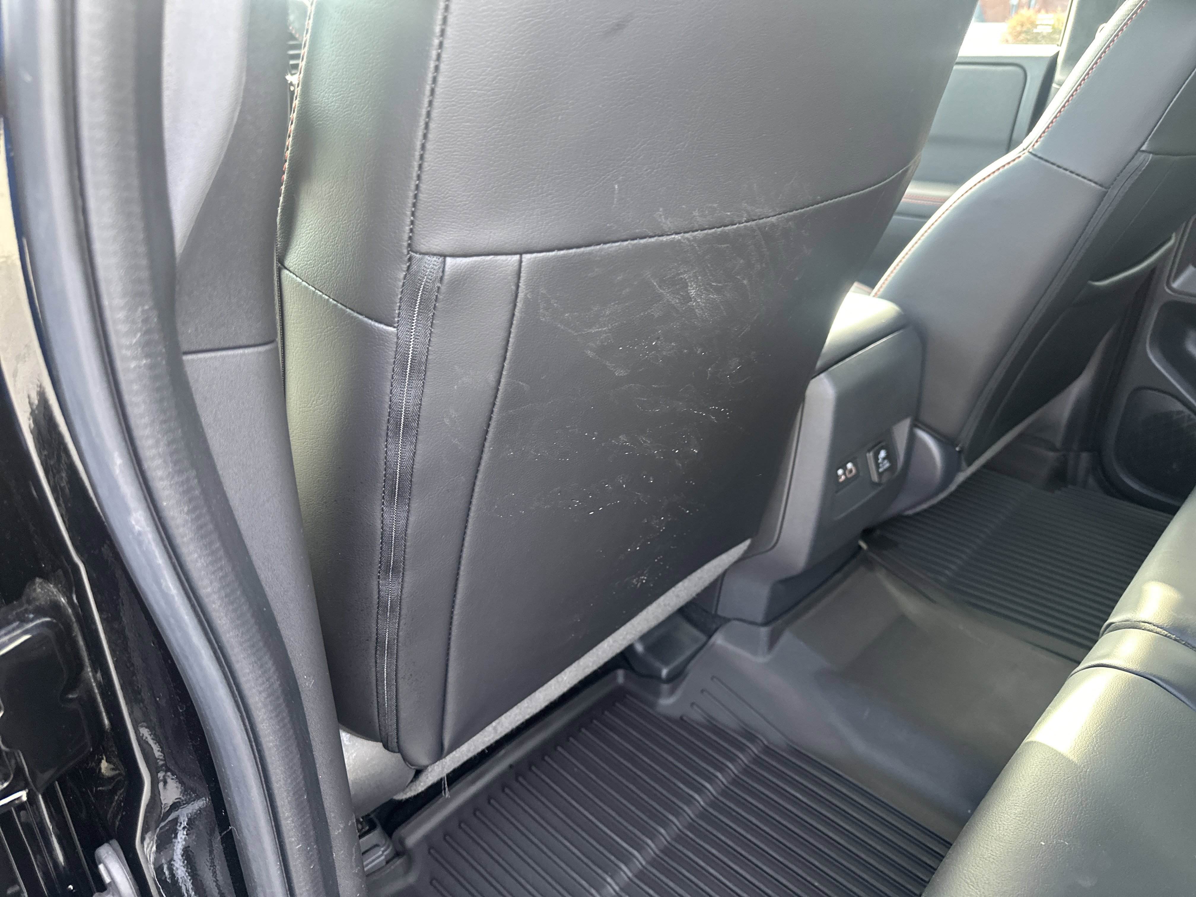 Used 2024 Nissan Frontier PRO-4X w/ Pro Premium Package image 21