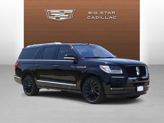 Used 2020 Lincoln Navigator L Reserve w/ Equipment Group 208A Reserve AWD/4WD image 7