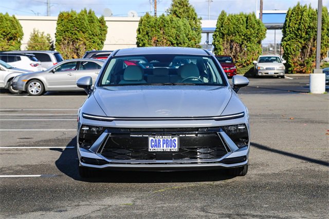 Used 2024 Hyundai Sonata SEL image 3