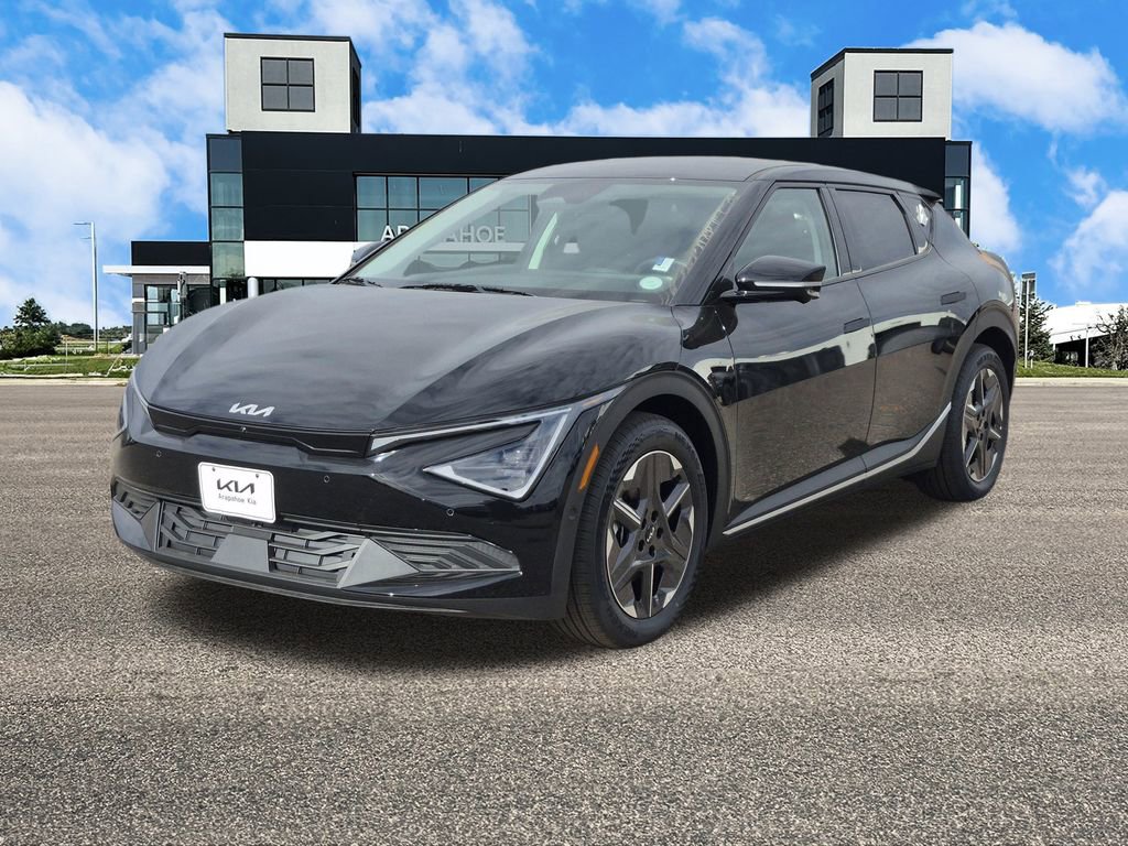 New 2025 Kia EV6 Light w/ Light LR Technology Package image 4