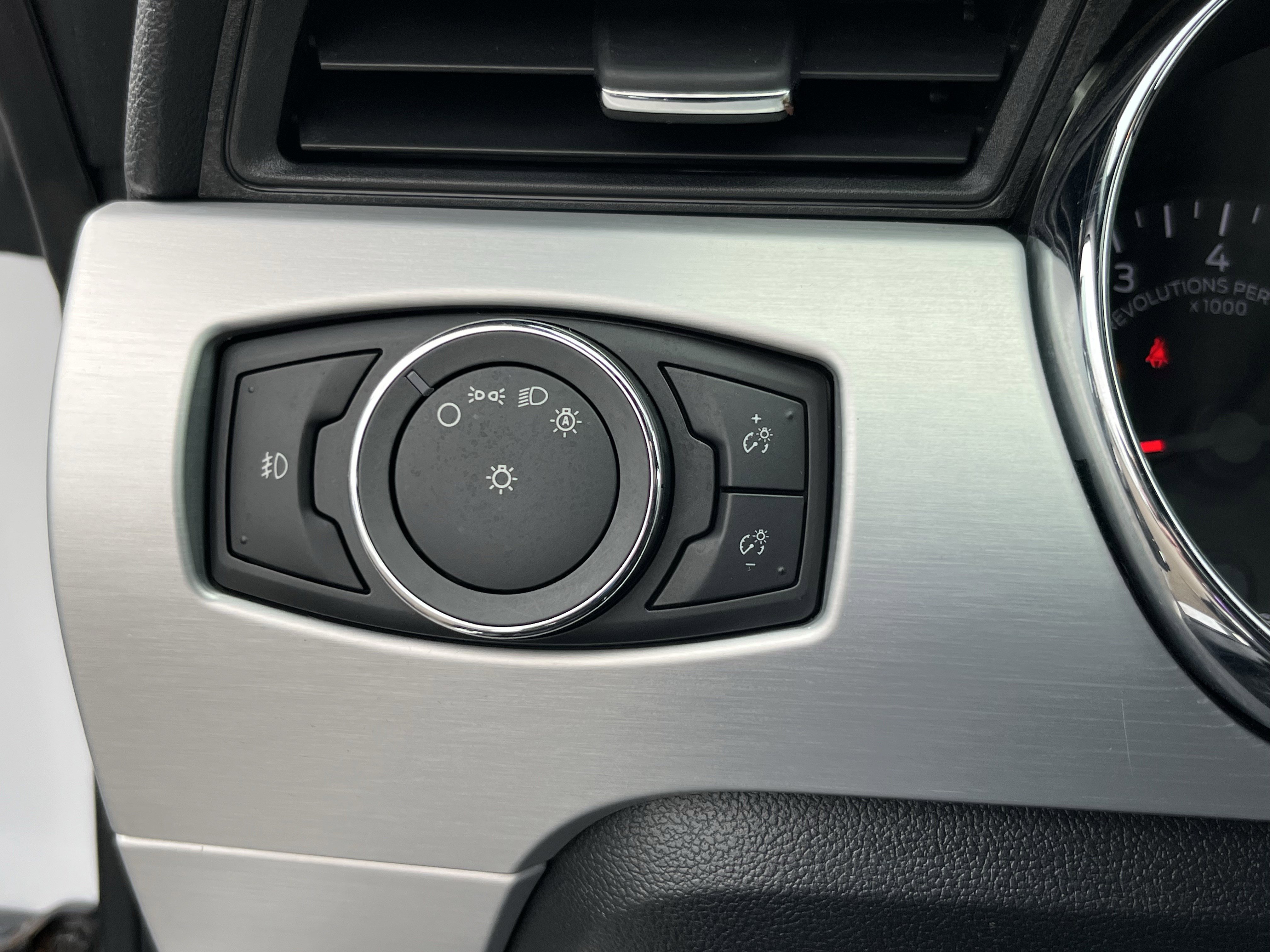 Used 2015 Ford Mustang GT Premium w/ Equipment Group 401A image 18