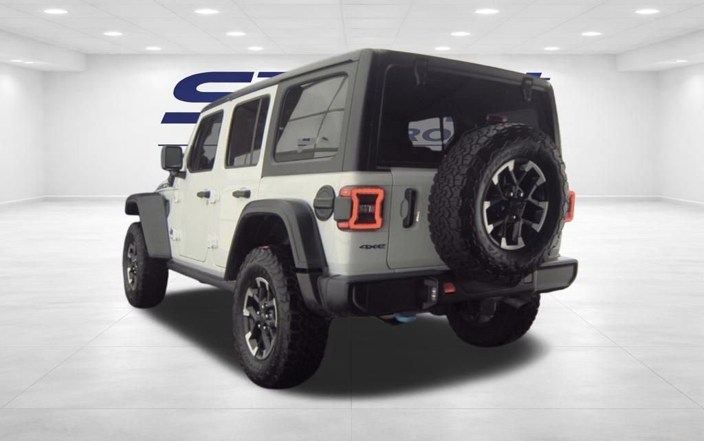 Used 2025 Jeep Wrangler Unlimited Rubicon 4xe w/ Convenience Group image 8