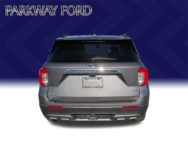 Used 2023 Ford Explorer XLT w/ Equipment Group 202A image 6