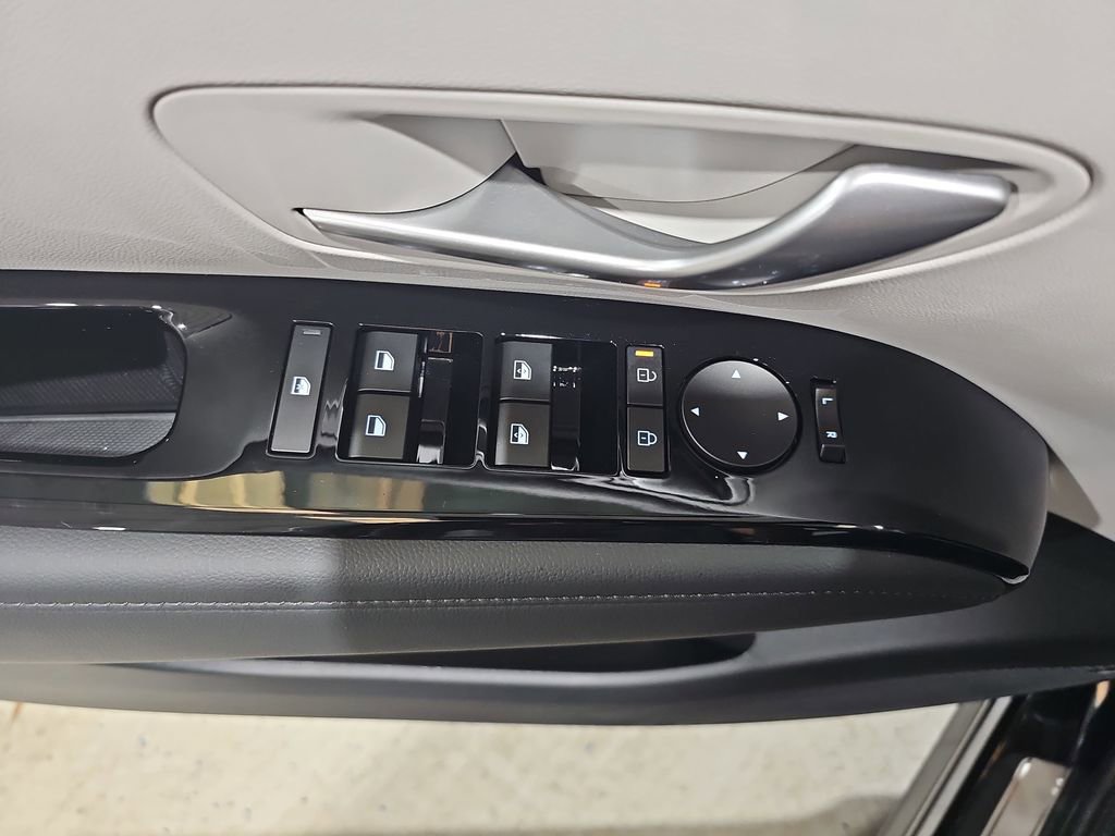 New 2026 Hyundai Tucson Limited image 29