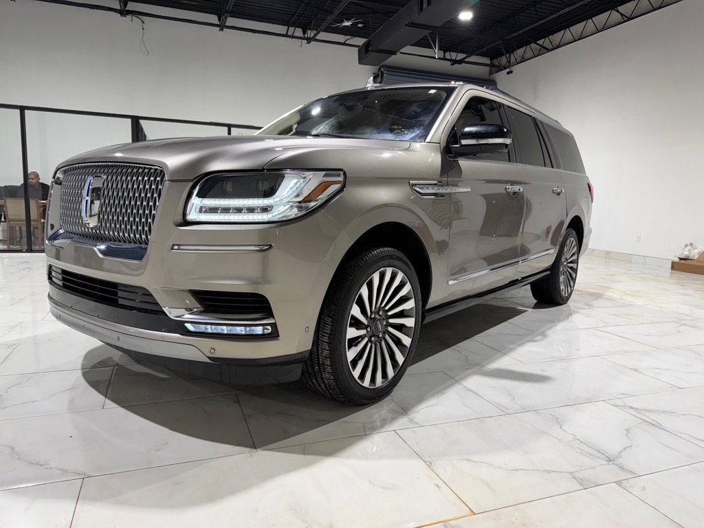 Used 2019 Lincoln Navigator L Reserve w/ Cargo Package image 24
