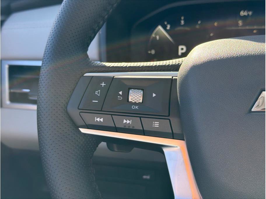 New 2026 Mitsubishi Outlander LE image 15