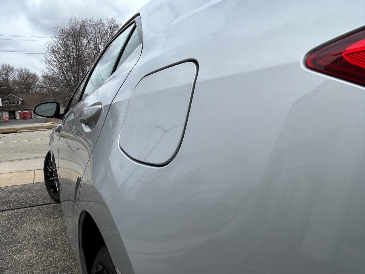 Used 2017 Toyota Corolla LE w/ Carpet Mat Package (TMS) image 13
