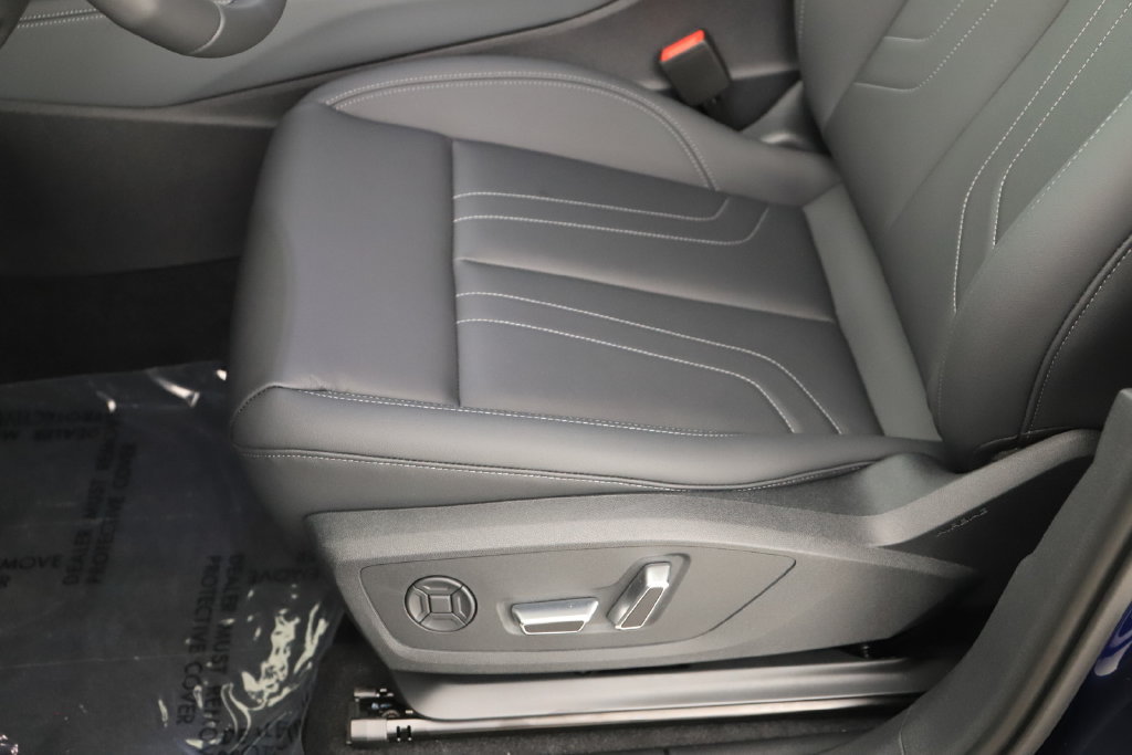 New 2026 Audi Q3 quattro 2.0T AWD/4WD image 23