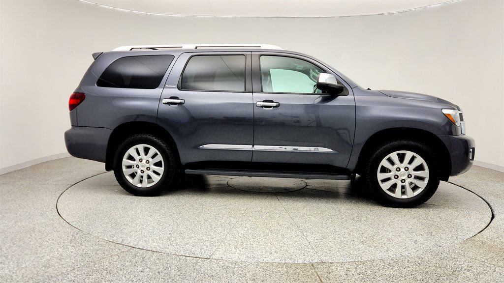 Used 2020 Toyota Sequoia Platinum RWD image 4