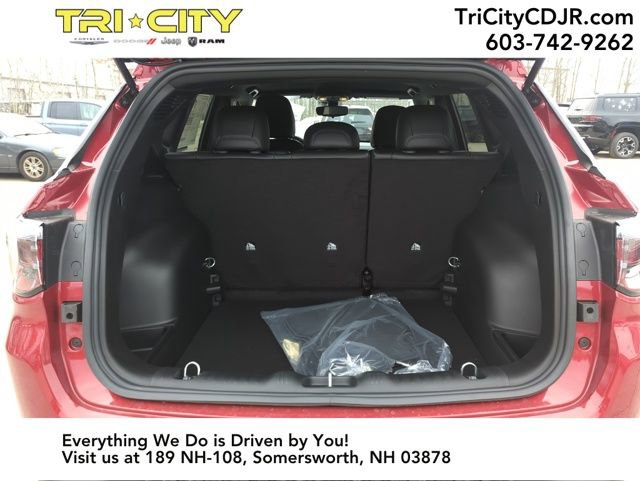 New 2026 Jeep Compass Latitude image 21