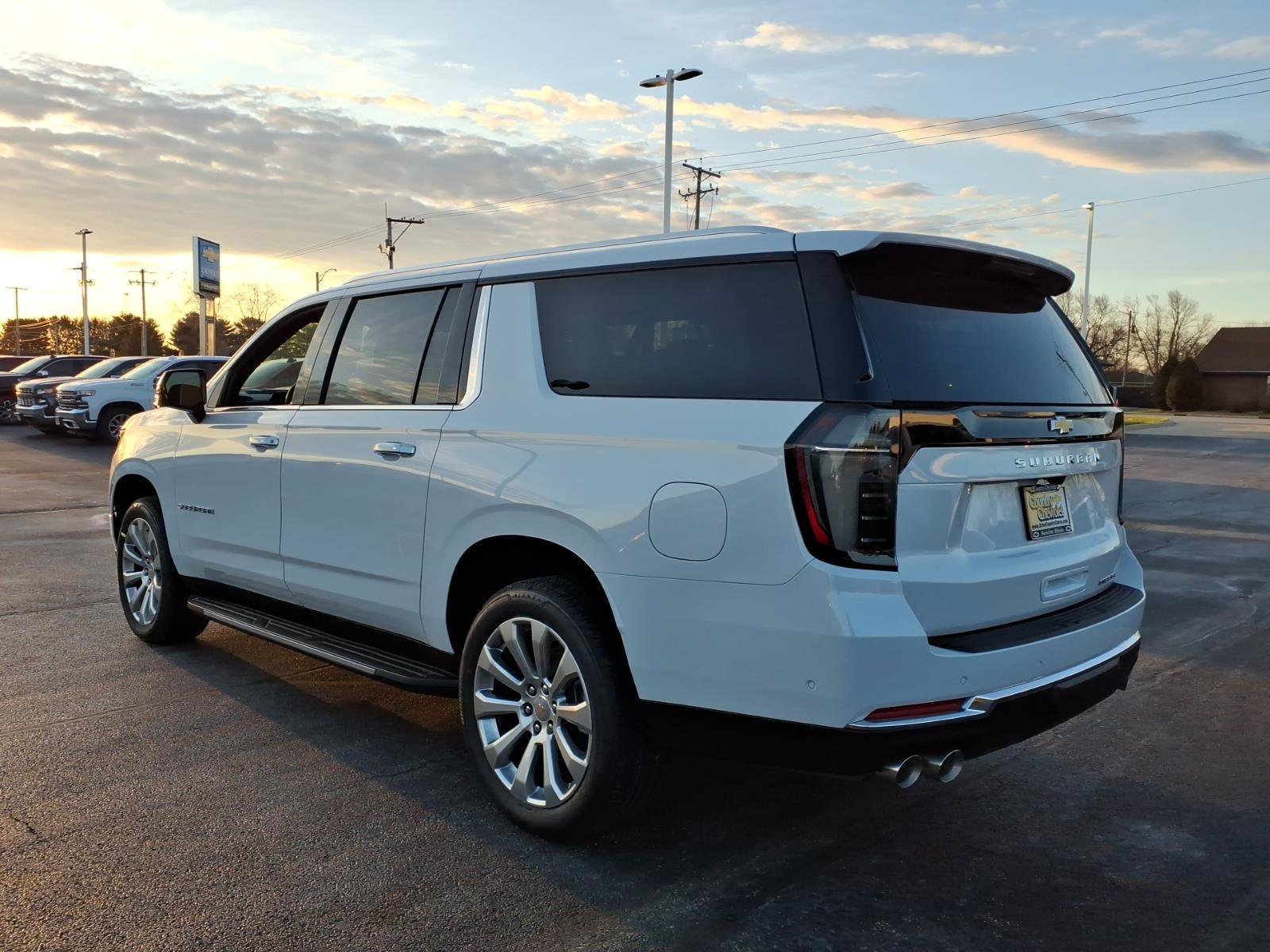 New 2026 Chevrolet Suburban Premier w/ Sun And Tow Package AWD/4WD image 3