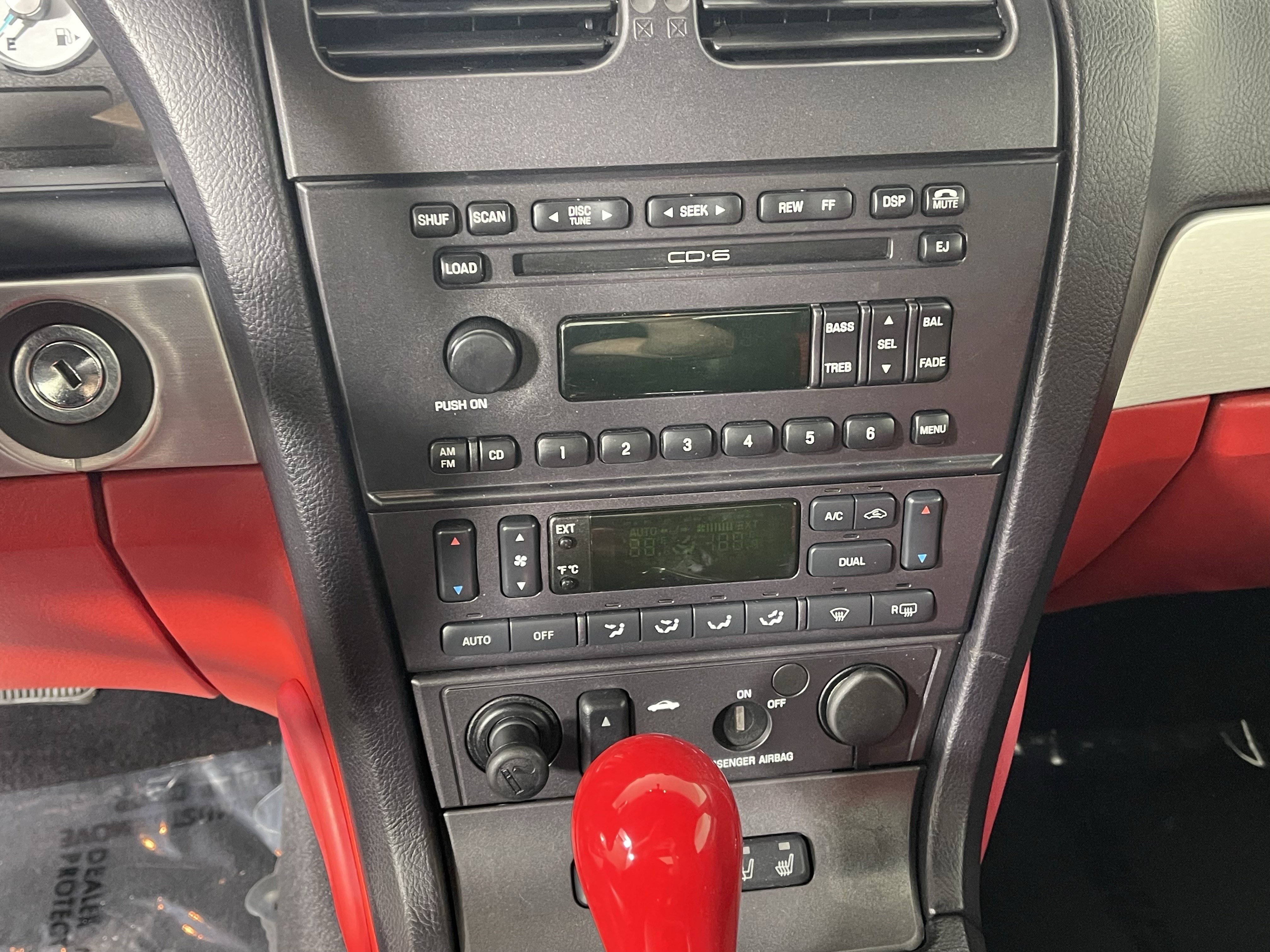 Used 2003 Ford Thunderbird RWD image 18