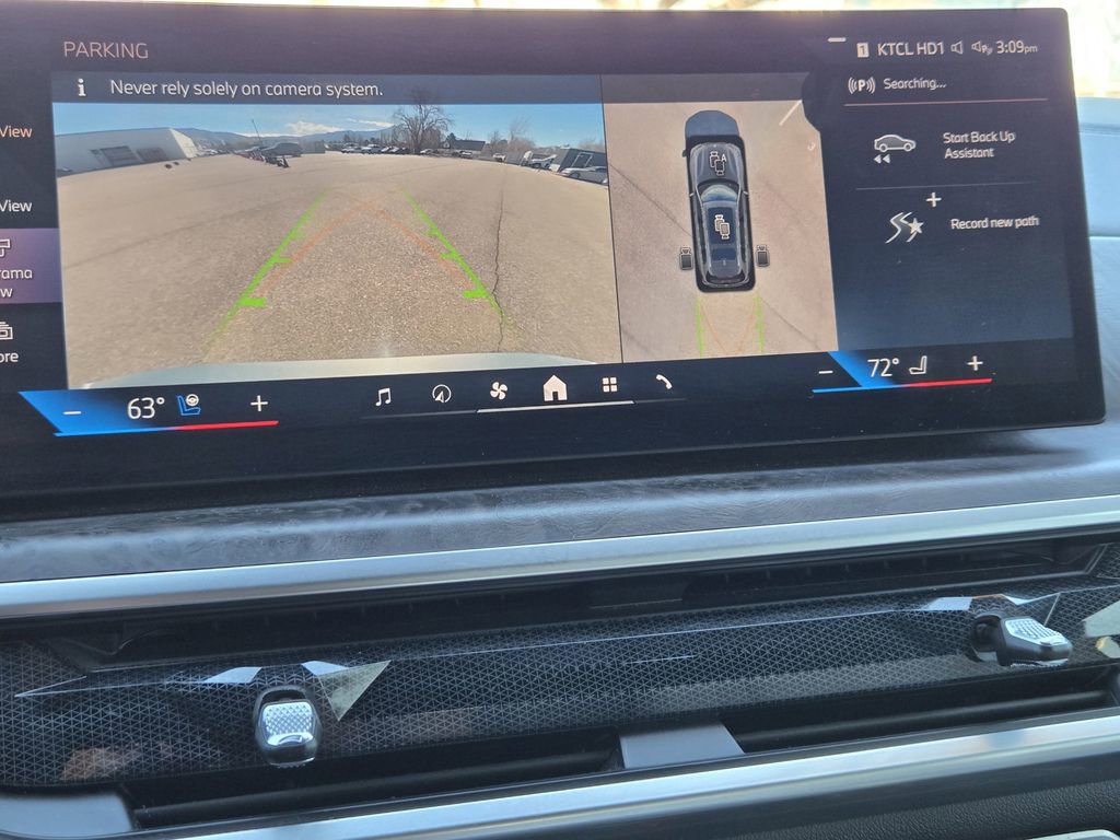 Used 2024 BMW X7 xDrive40i w/ Premium Package image 19