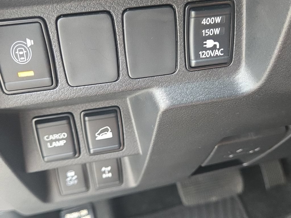 Used 2023 Nissan Frontier PRO-4X w/ Pro-4X Premium Package AWD/4WD image 37