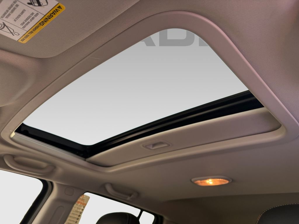 Used 2015 Jeep Compass High Altitude image 5